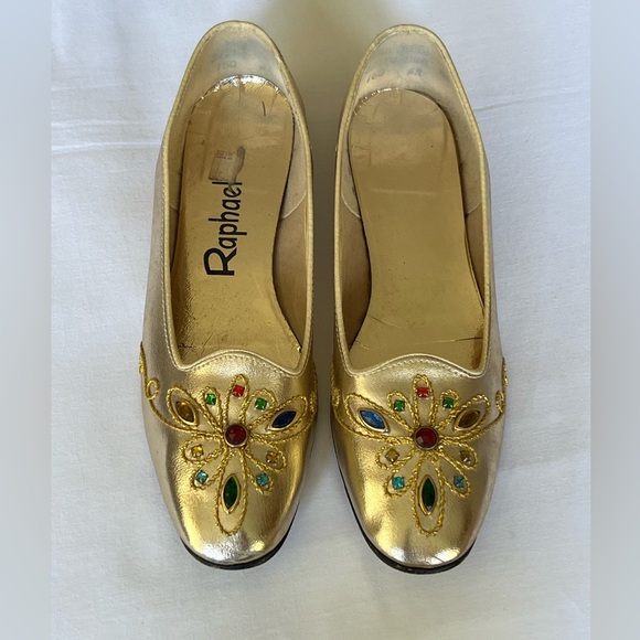 Raphael Shoes - Vintage Gold Jeweled Shoes
